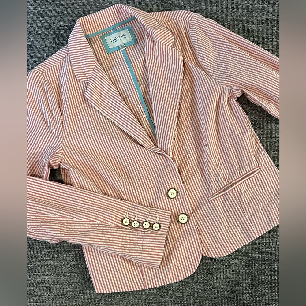 I love H81 Seersucker Pinstriped Pink & White Women’s Blazer Cropped sz Medium